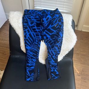 Blue pattern nike leggings